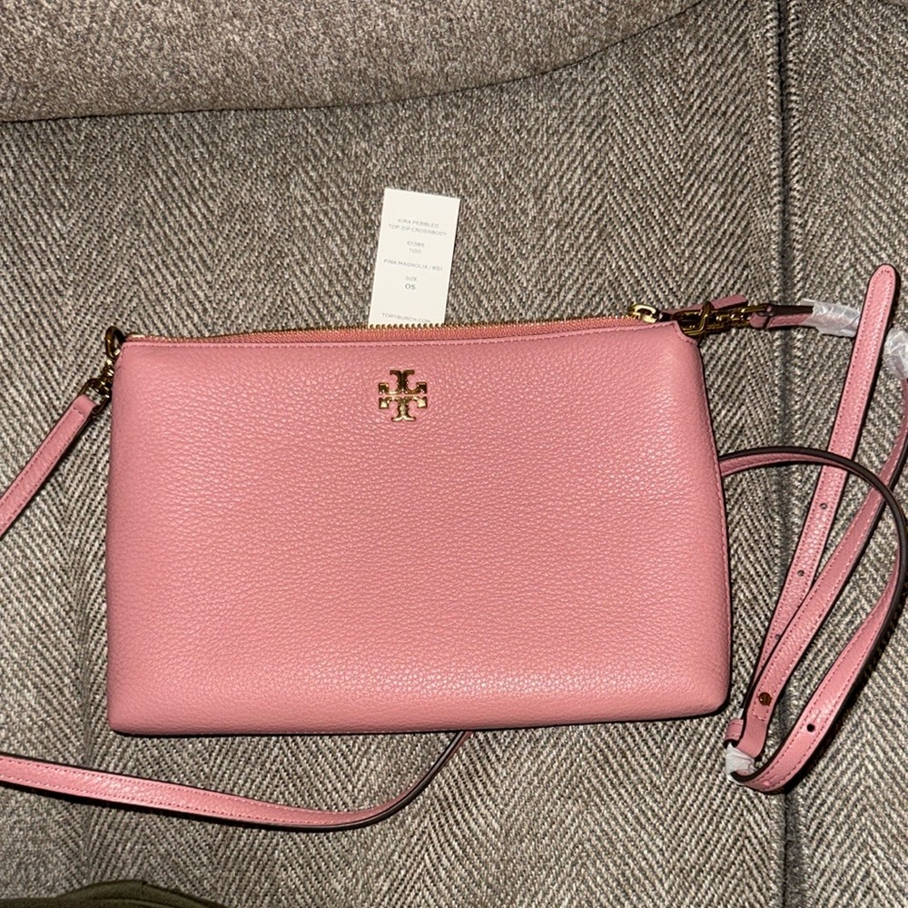 NWT Tory Burch Kira pebbled top zip Pink Crossbody Bag